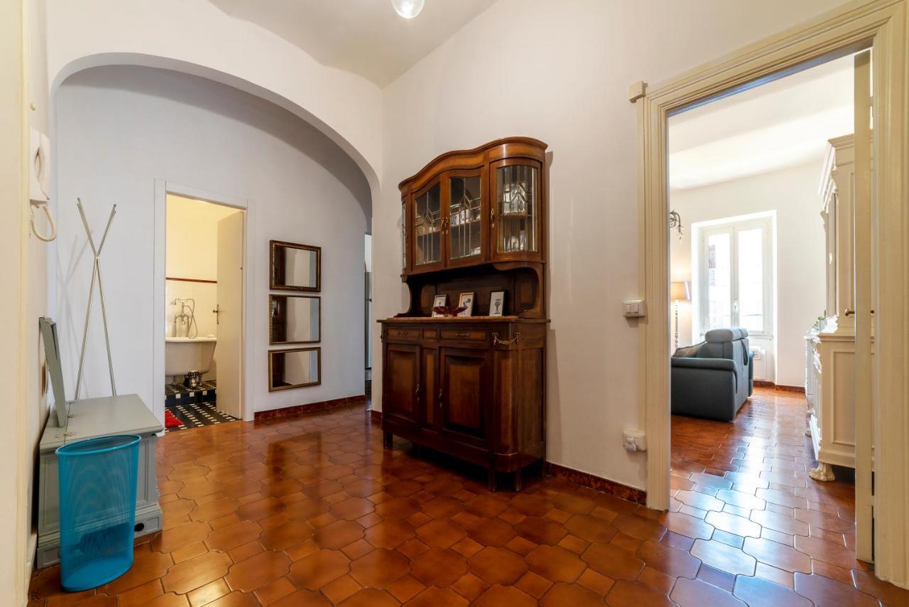 Santa Maria Maggiore Roomy And Bright Flat Roma Exterior foto